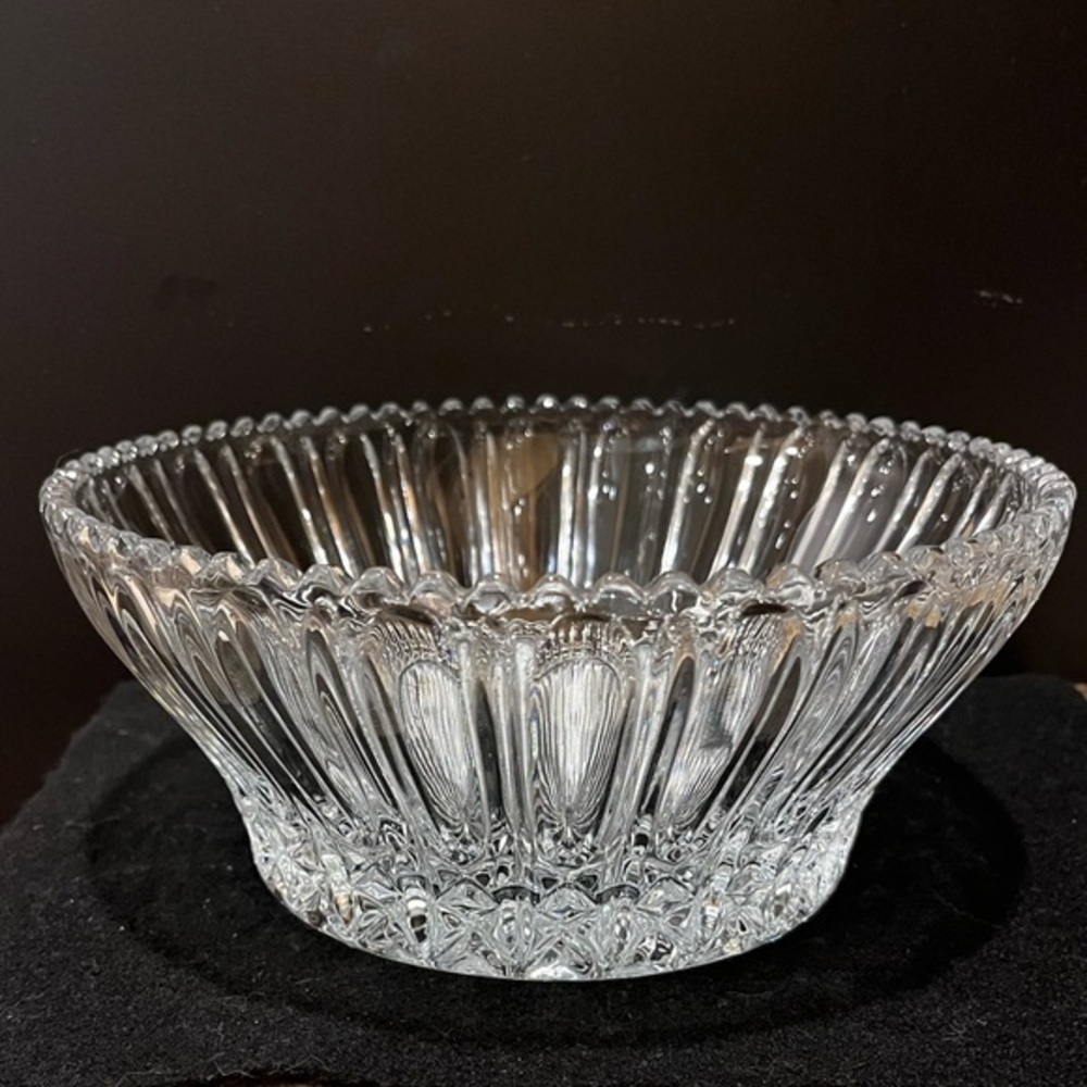 Zajecar Louvre Crystal Bowl: Heavy Fluted Glass Centerpiece with Sawtooth Rim